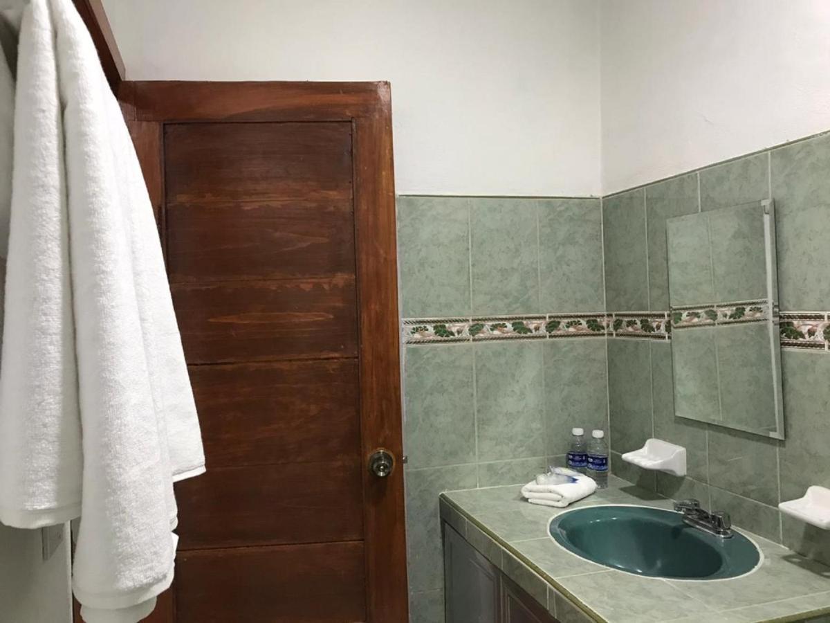 Хостел Merida 62 Екстер'єр фото
